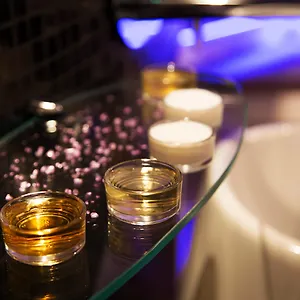 3* Bed & Breakfast Suitesistina For Brave Lovers